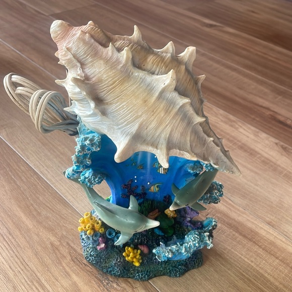 Marine Life Collection Dolphin Figurine Seashell Night Light Lamp - Wild Life - Picture 1 of 12